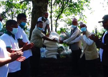 कोटदेउराली सहकारीद्धारा वृद्धाश्रममा सहयोग