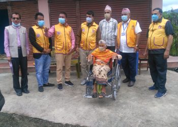 लायन्स क्लवको हुईल चियर सहयोग