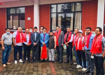 पोखराका गणेशबहादुर भट्टराईसहित दर्जन पर्यटन व्यवसायी कांग्रेसमा प्रवेश