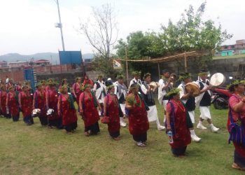 लेखनाथमा ट्होटे पर्व मनाइयो