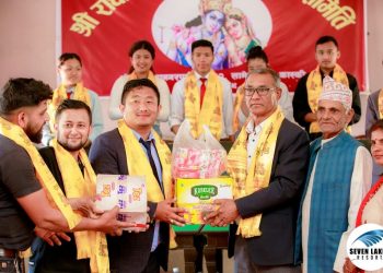 वार्षिकोत्सवका अवसरमा वृद्ध वृद्धाहरुलाई भोजन