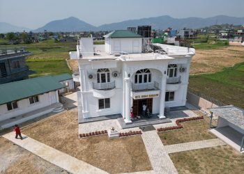 कलात्मक महल डिजाईनमा वेगनासतालमा खुल्यो वेगनास बंगलो