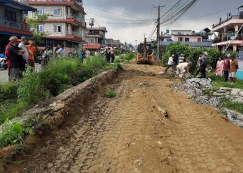 बुढीबजार खराने सडक विस्तार शुरु