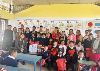 जन्मदिनको अवसरमा न्यानो कपडा तथा स्टेशनरी सहयोग