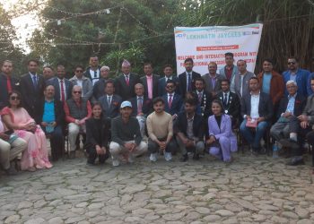 नेपाल जेसिजका पुर्व अध्यक्षहरुलाई वेगनास किनारमा स्वागत