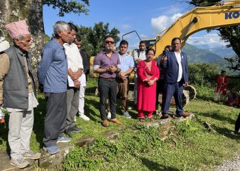 साँघुको मुख देखि सिलिङ्गे सम्मको वाटो शिलान्यास