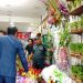 प्लाष्टिकजन्य माला, फूल गुच्छा बिक्री गर्ने पसलमा महानगरको अनुुगमन