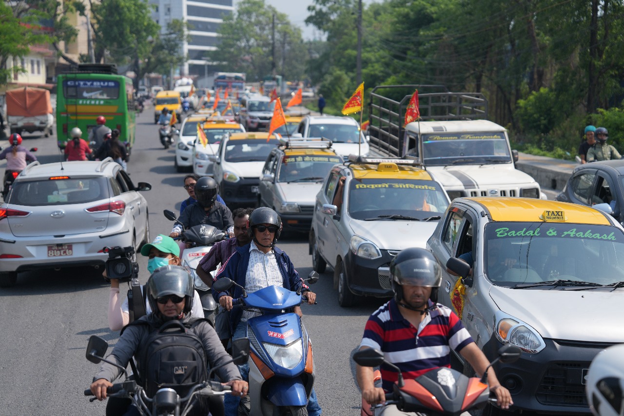 पोखरामा बृहत् ट्याक्सी र्याली सम्पन्न, महायज्ञको सन्देश फैलियो